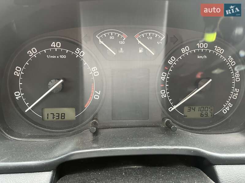 Лифтбек Skoda Octavia 2002 в Полтаве