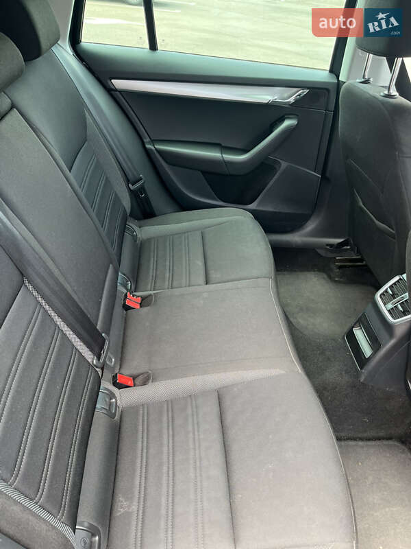 Универсал Skoda Octavia 2018 в Кривом Роге