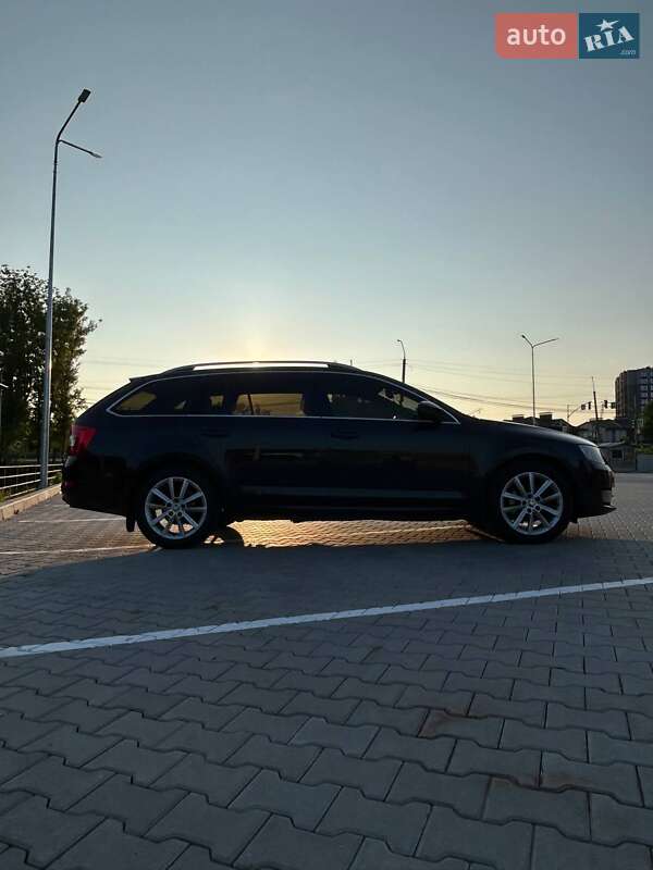 Универсал Skoda Octavia 2013 в Староконстантинове