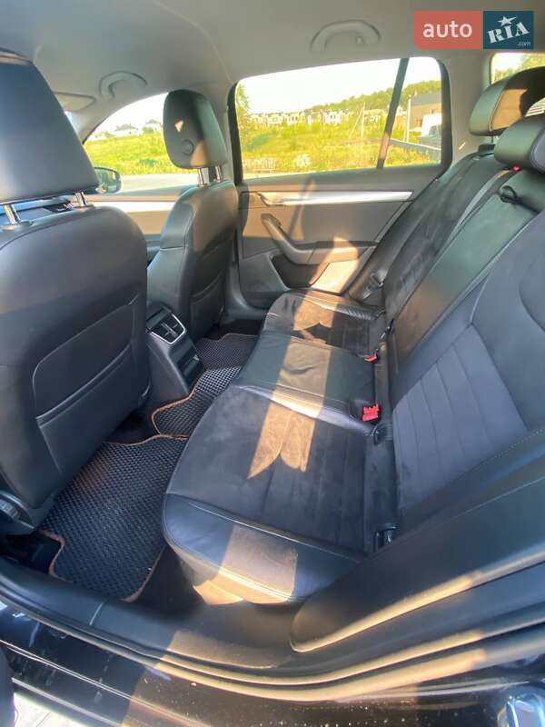 Универсал Skoda Octavia 2013 в Староконстантинове