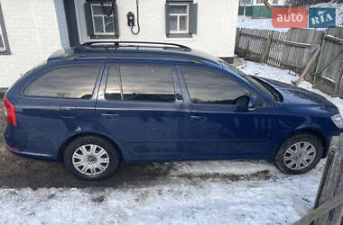 Универсал Skoda Octavia 2011 в Чигирине