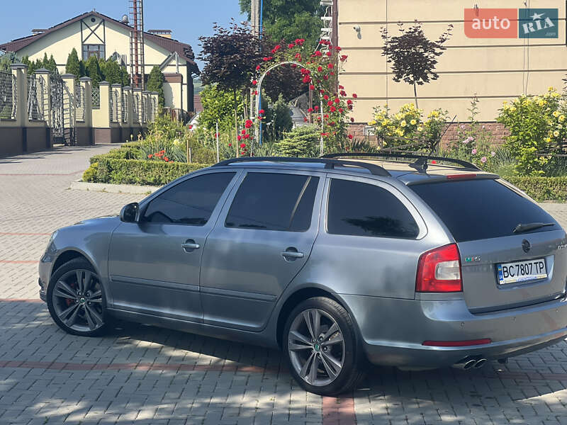 Универсал Skoda Octavia 2012 в Золочеве