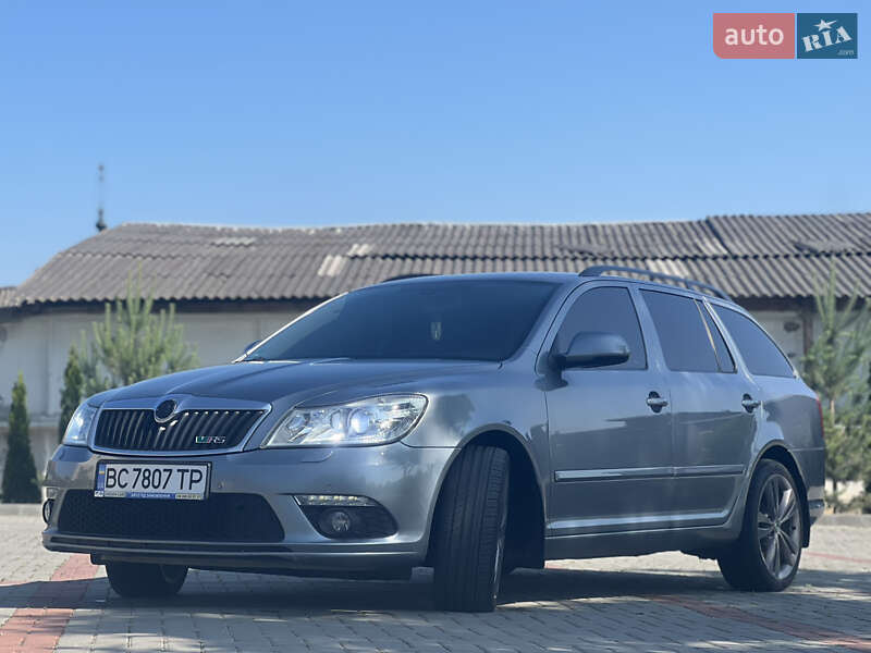 Универсал Skoda Octavia 2012 в Золочеве