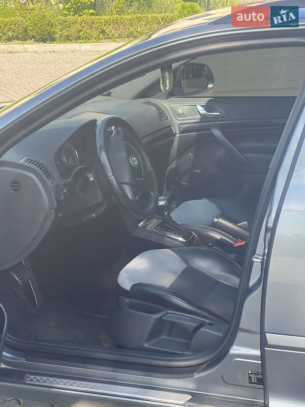 Универсал Skoda Octavia 2012 в Золочеве