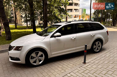 Универсал Skoda Octavia 2020 в 