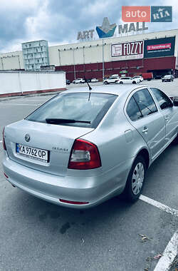 Лифтбек Skoda Octavia 2011 в 