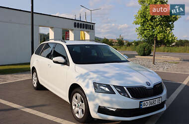 Універсал Skoda Octavia 2017 в Мукачевому