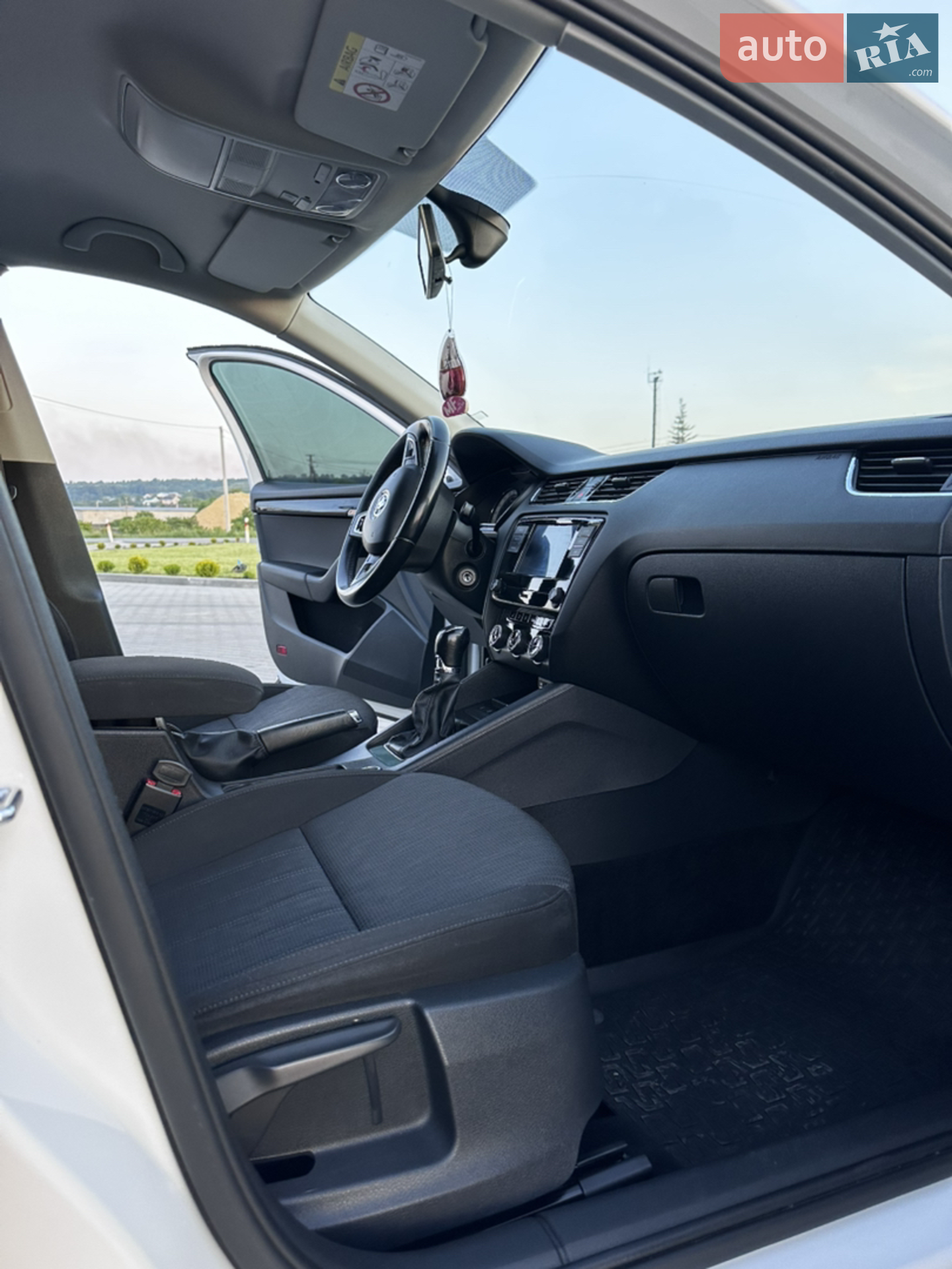 2017 Skoda Octavia - мініатюра 7