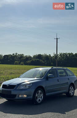 Универсал Skoda Octavia 2009 в 