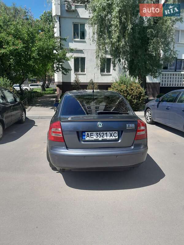 Ліфтбек Skoda Octavia 2007 в Дніпрі