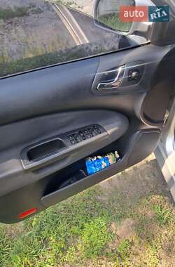 Лифтбек Skoda Octavia 2002 в 