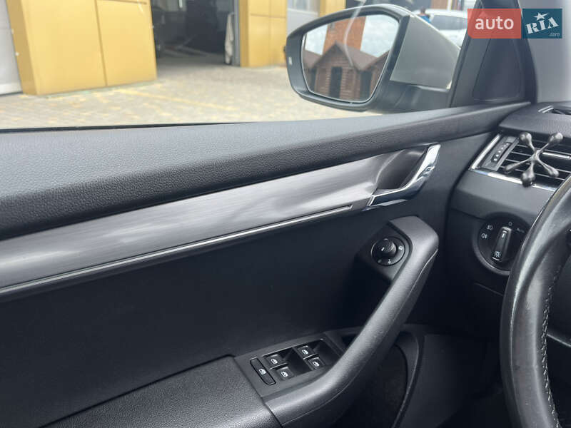 Универсал Skoda Octavia 2019 в Самборе