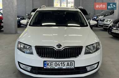 Універсал Skoda Octavia 2015 в Кам'янському