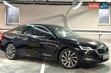 Лифтбек Skoda Octavia 2021 в 