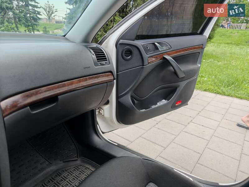 Лифтбек Skoda Octavia 2011 в Виннице