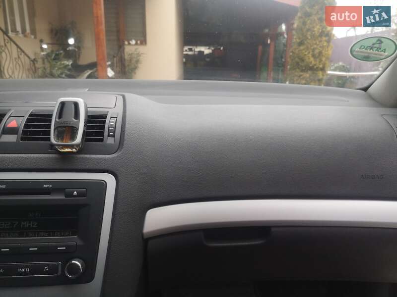 Ліфтбек Skoda Octavia 2011 в Ужгороді