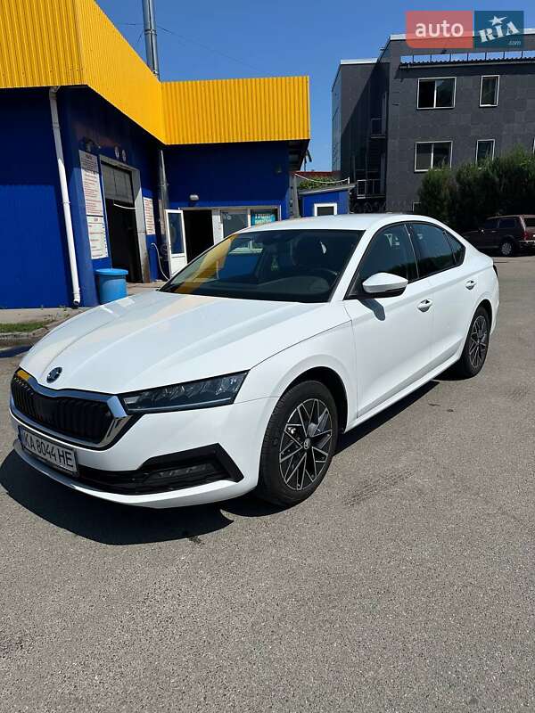 Лифтбек Skoda Octavia 2020 в 