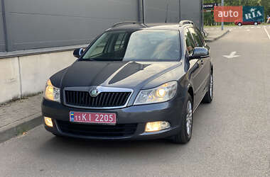 Універсал Skoda Octavia 2010 в 