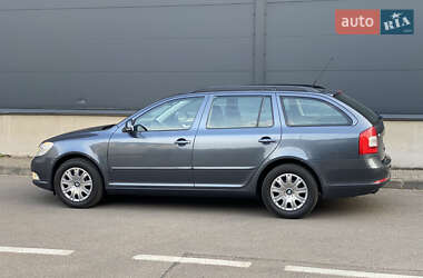 Універсал Skoda Octavia 2010 в 