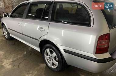Универсал Skoda Octavia 2006 в 