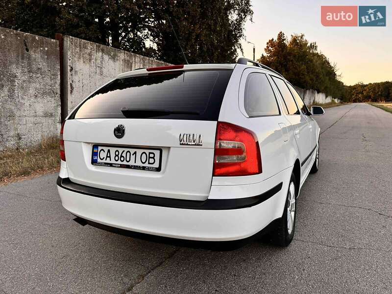 Универсал Skoda Octavia 2008 в Умани