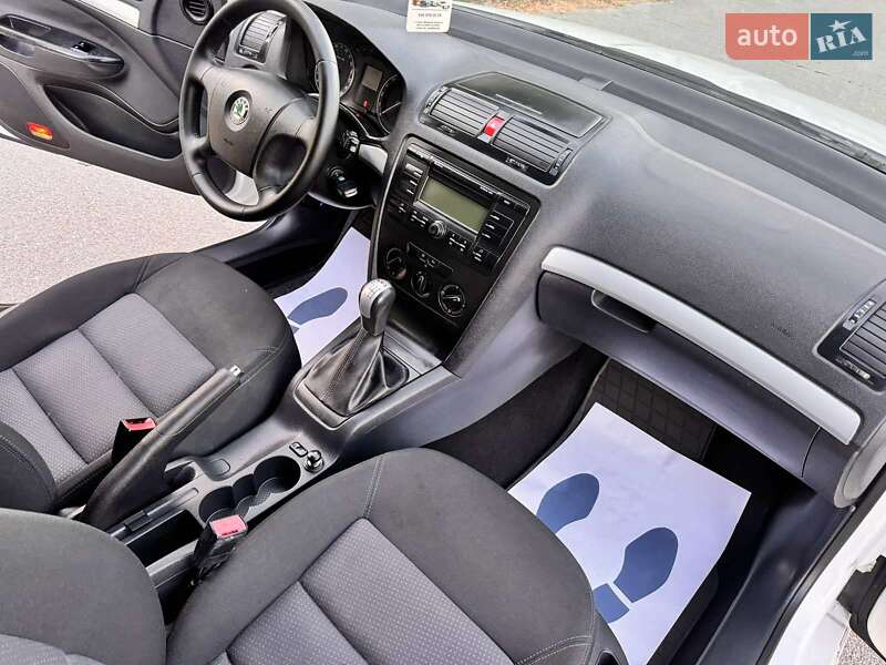 Универсал Skoda Octavia 2008 в Умани