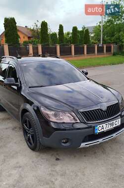 Универсал Skoda Octavia 2011 в 