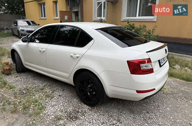 Лифтбек Skoda Octavia 2014 в 