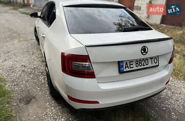 Лифтбек Skoda Octavia 2014 в 