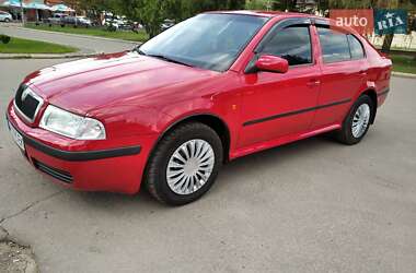 Лифтбек Skoda Octavia 2006 в Ромнах