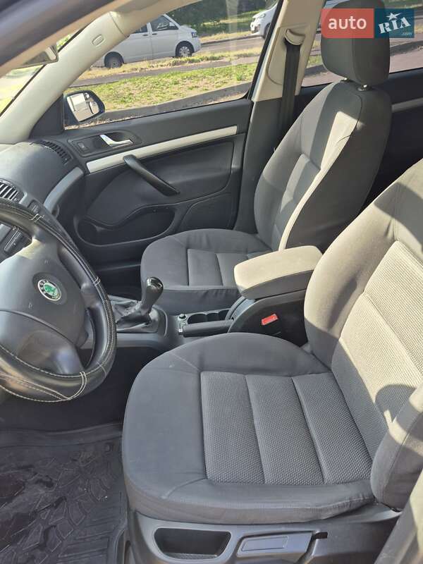 Универсал Skoda Octavia 2007 в Черкассах