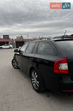 Универсал Skoda Octavia 2012 в 
