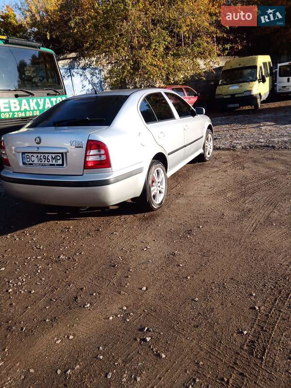 Седан Skoda Octavia 2008 в Львові