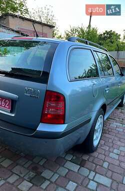 Универсал Skoda Octavia 2005 в 