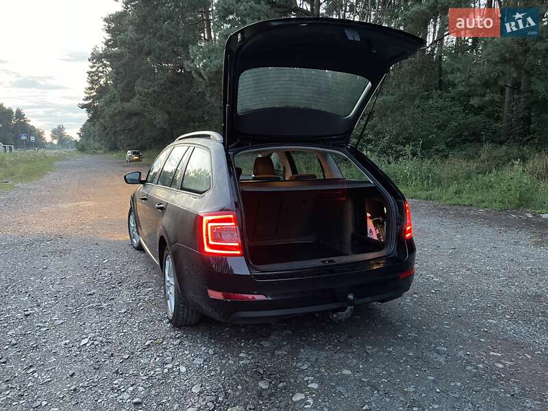 Універсал Skoda Octavia 2014 в Володимирі
