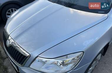 Универсал Skoda Octavia 2010 в 