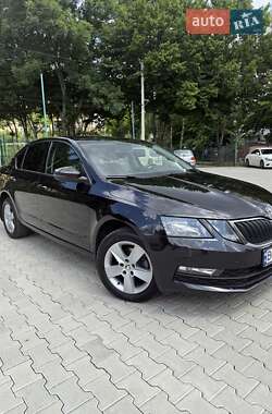 Ліфтбек Skoda Octavia 2017 в Львові