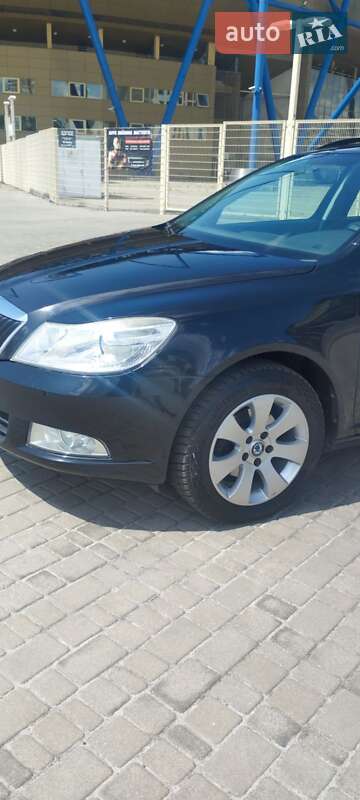 Универсал Skoda Octavia 2010 в Харькове