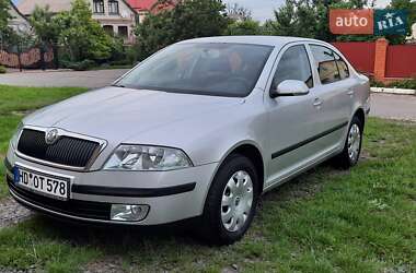 Лифтбек Skoda Octavia 2006 в 