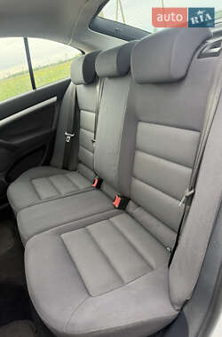 Лифтбек Skoda Octavia 2005 в 