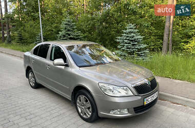 Лифтбек Skoda Octavia 2011 в Львове