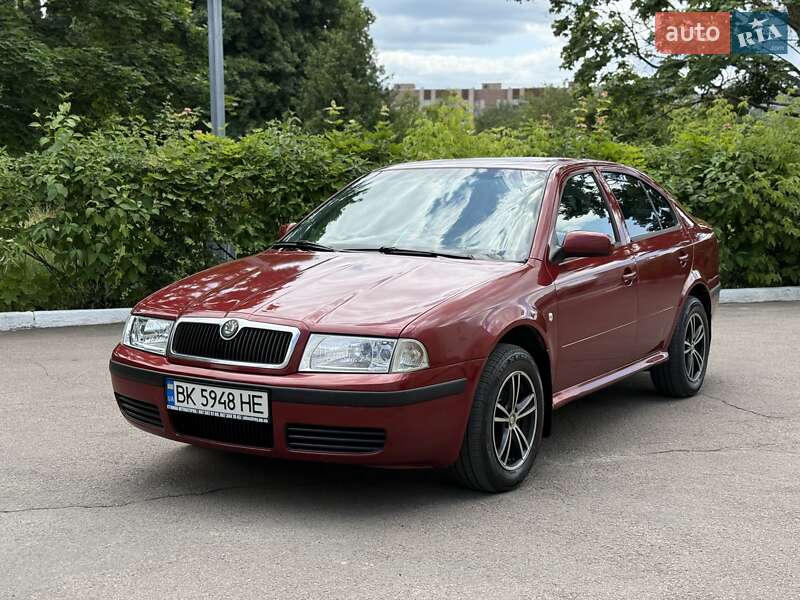 Лифтбек Skoda Octavia 2006 в Ровно