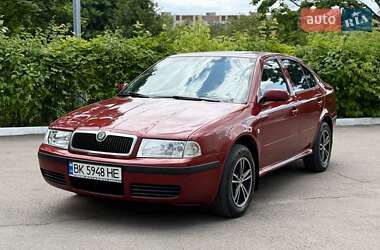 Лифтбек Skoda Octavia 2006 в Ровно