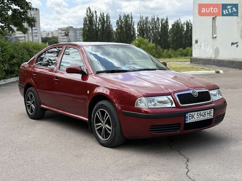 Лифтбек Skoda Octavia 2006 в Ровно