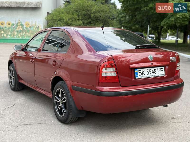 Лифтбек Skoda Octavia 2006 в Ровно