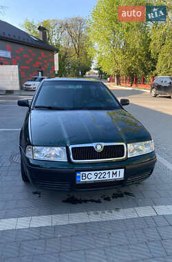 Лифтбек Skoda Octavia 2002 в Самборе