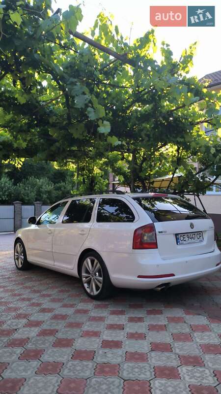 Універсал Skoda Octavia 2011 в Чернівцях