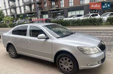 Лифтбек Skoda Octavia 2011 в Жовкве