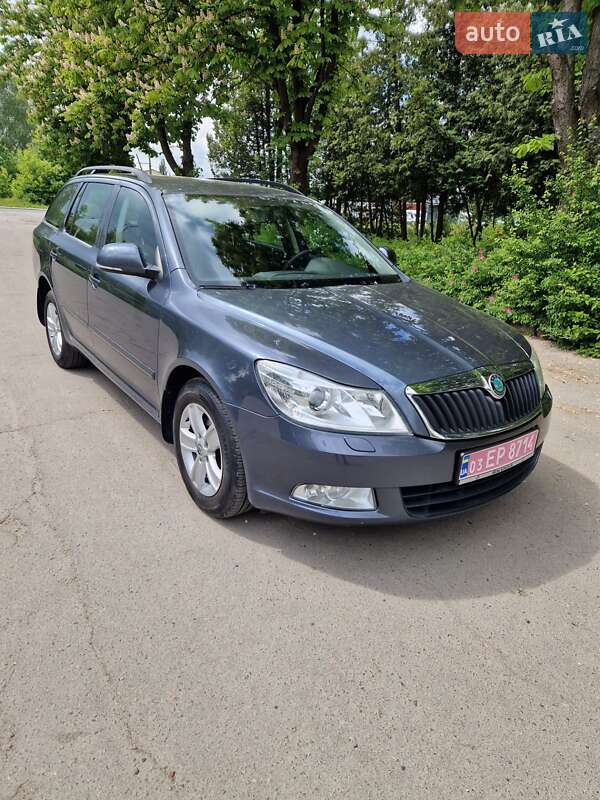 Skoda Octavia 2011