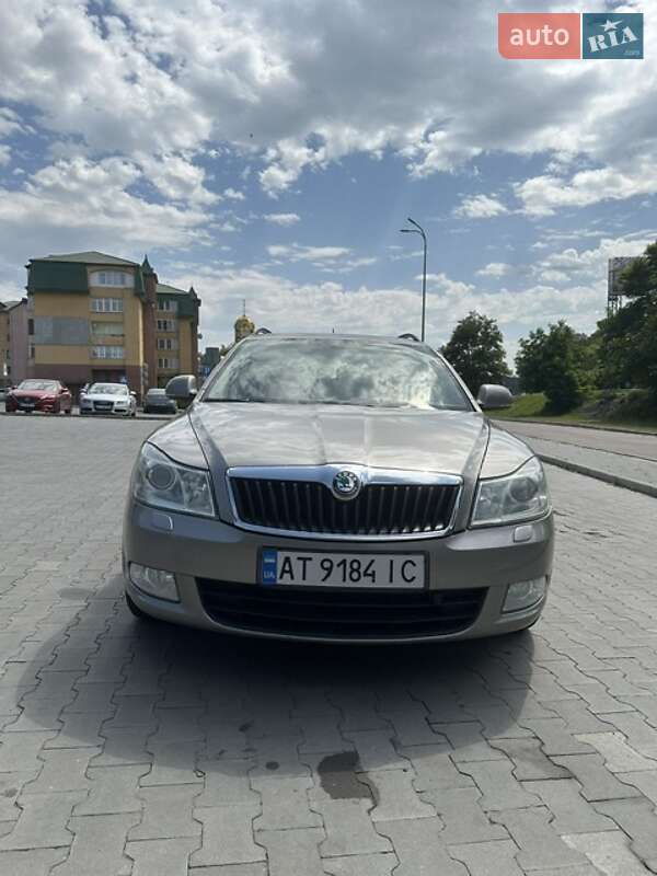 Універсал Skoda Octavia 2013 в Галичі